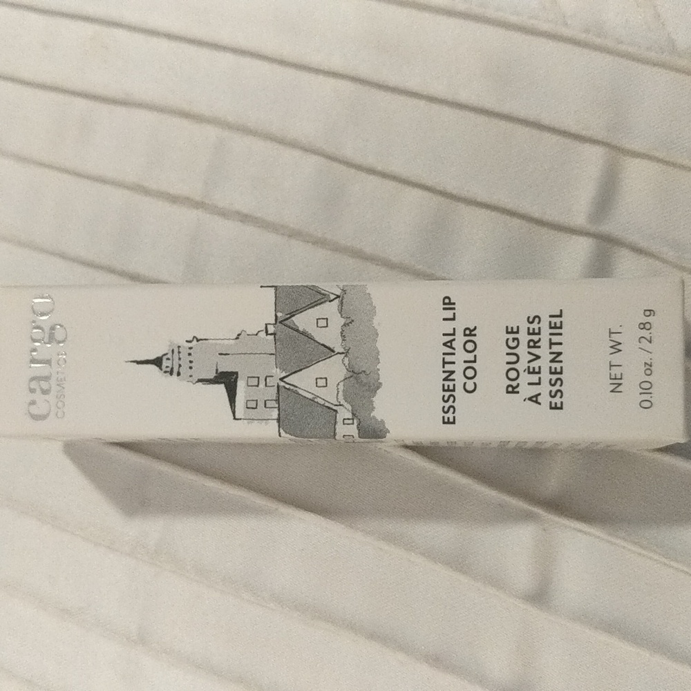 NWT Cargo lipstick